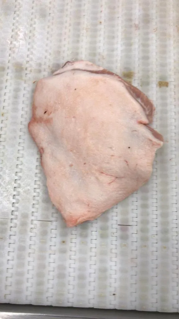 Фотография продукта Щека свиная без шкуры
