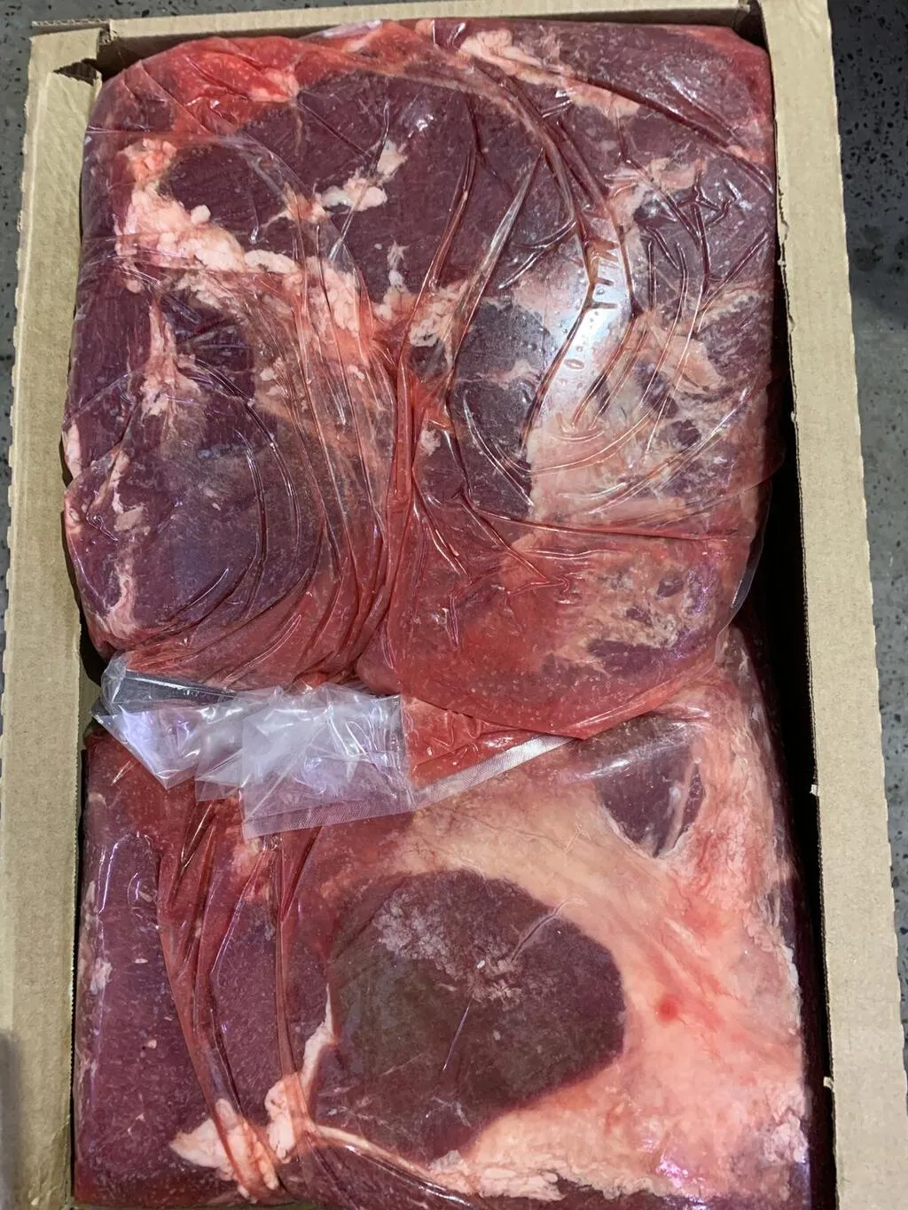 фотография продукта Мясо для запекания лопатка -ту -385 руб 